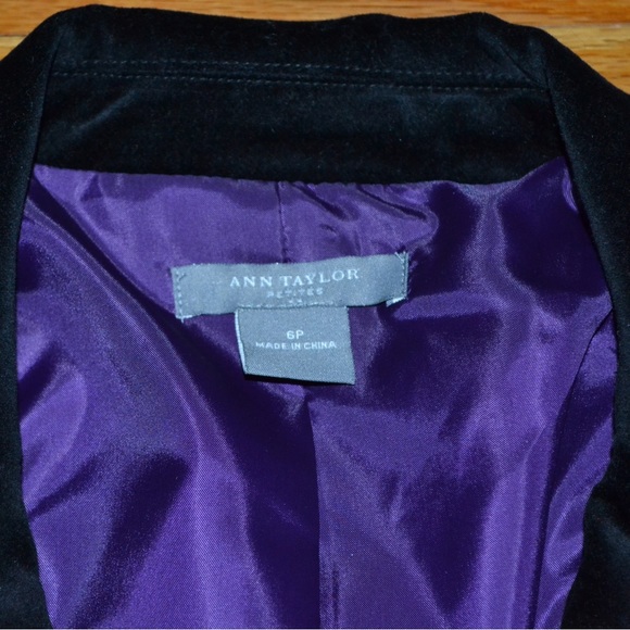 Women’s Ann Taylor black blazer, size 6P - Picture 9 of 10